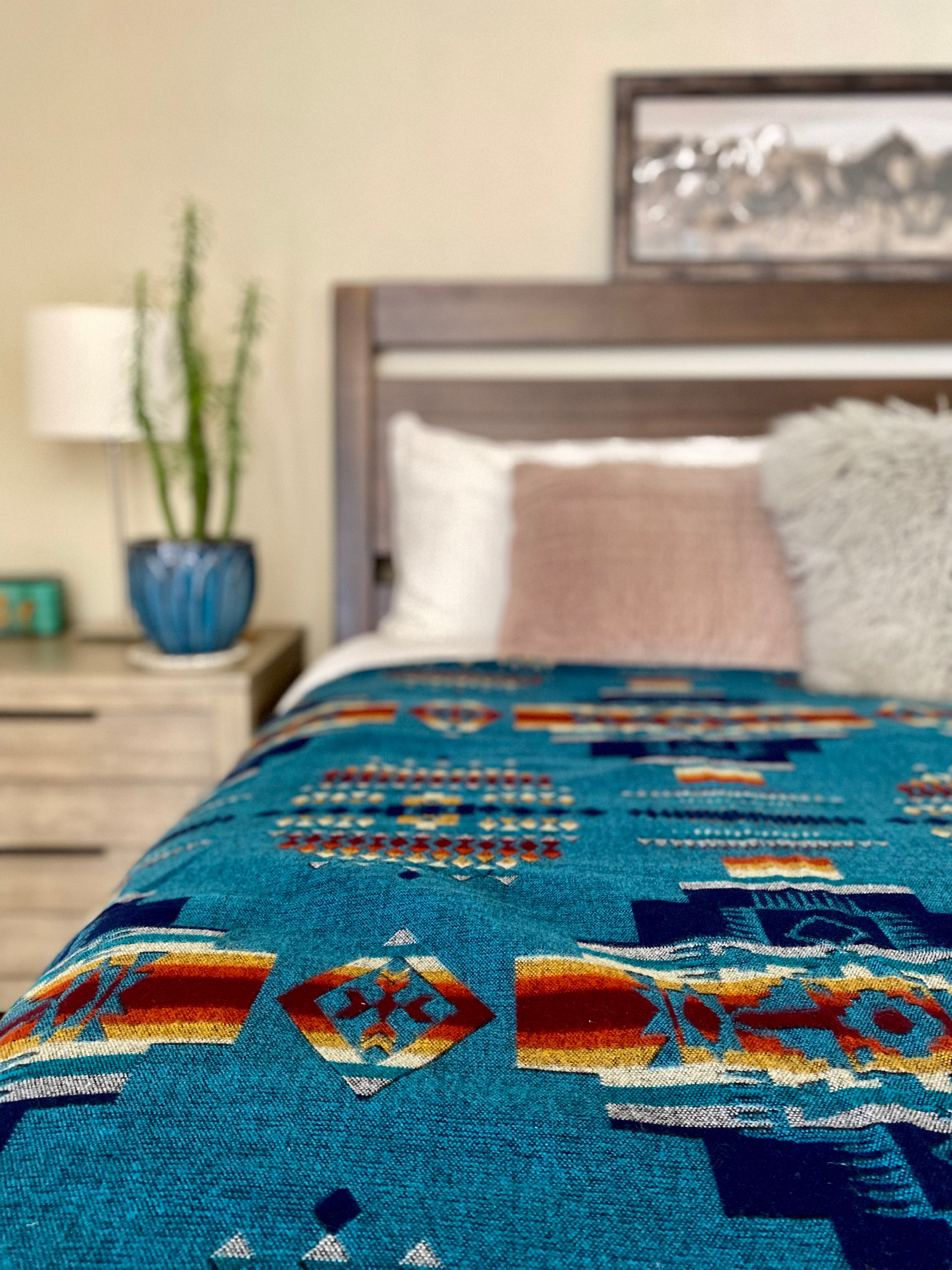 Artisan-Made Southwestern Queen-Sized Blanket - Andes Ocean