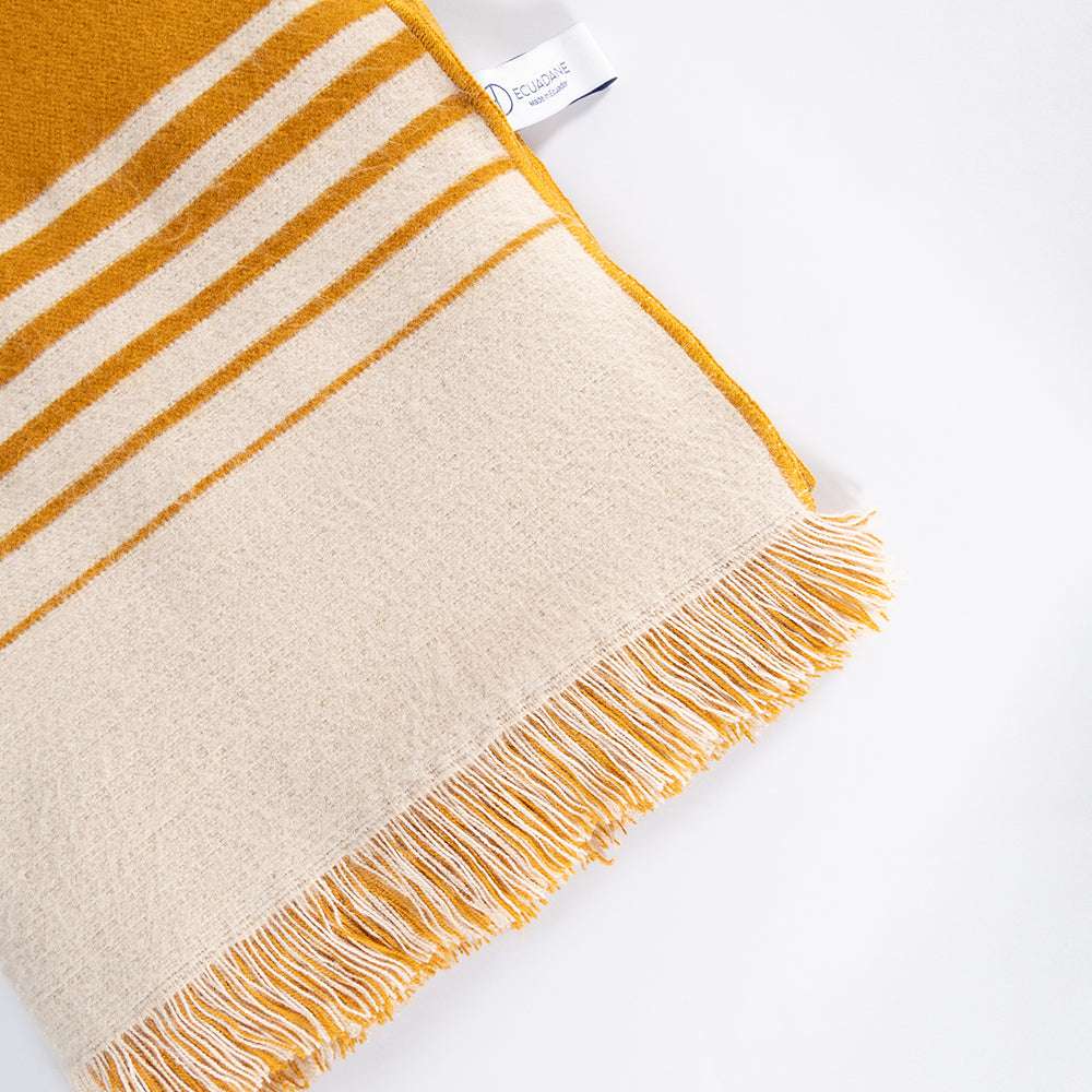 Versailles - Gold and Beige Luxury Throw Blanket