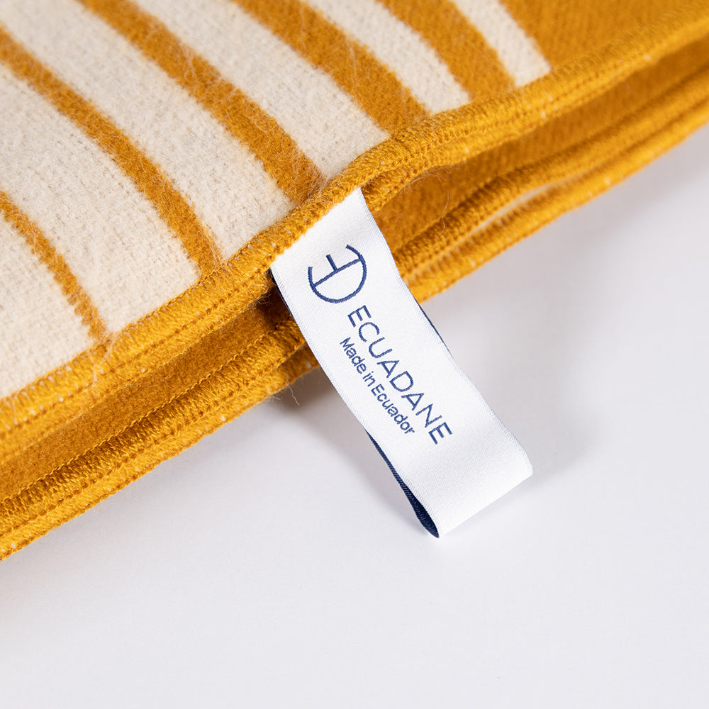 Versailles - Gold and Beige Luxury Throw Blanket