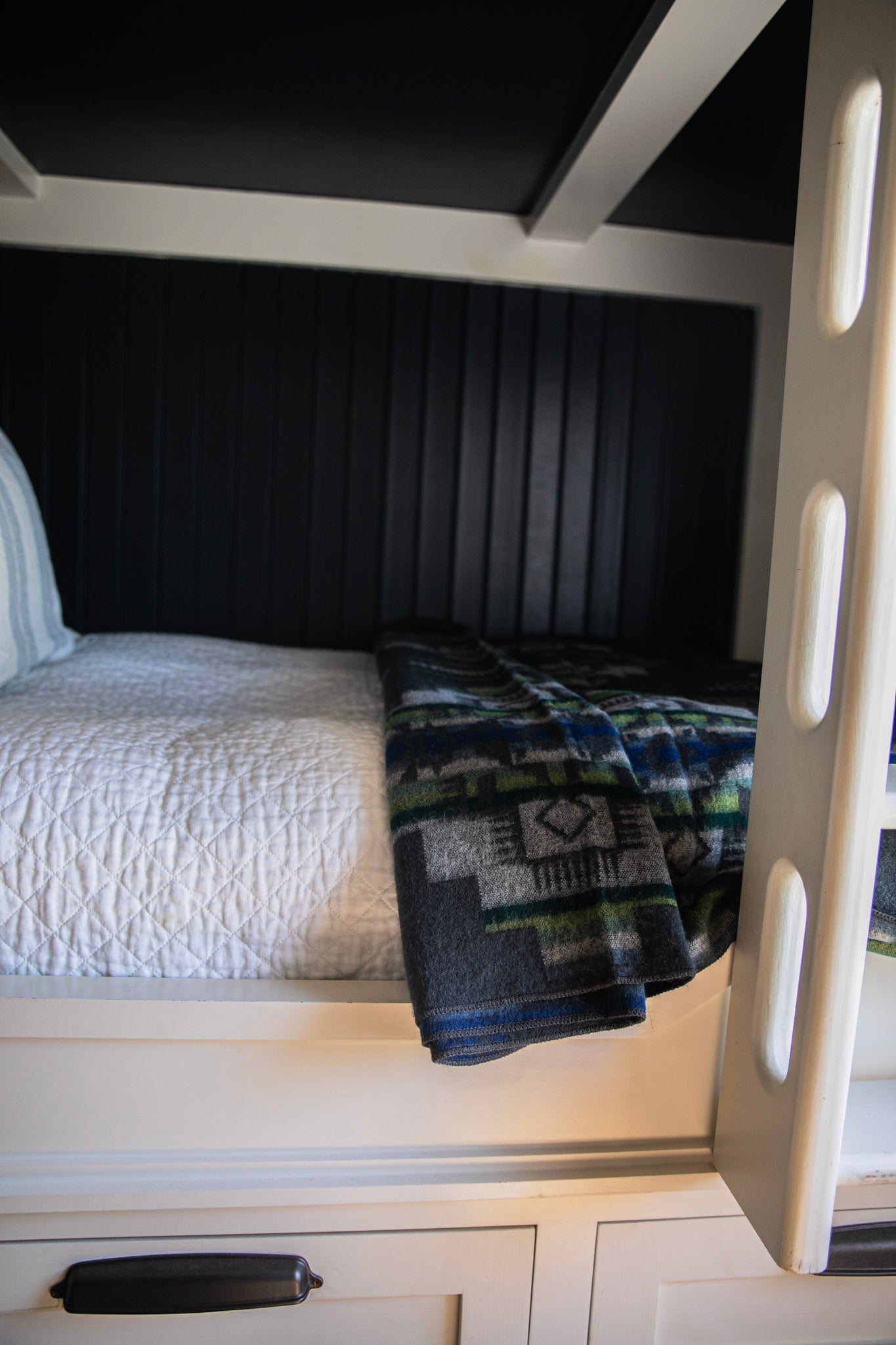 Artisan-Made Southwestern Queen-Sized Blanket - Andes Storm