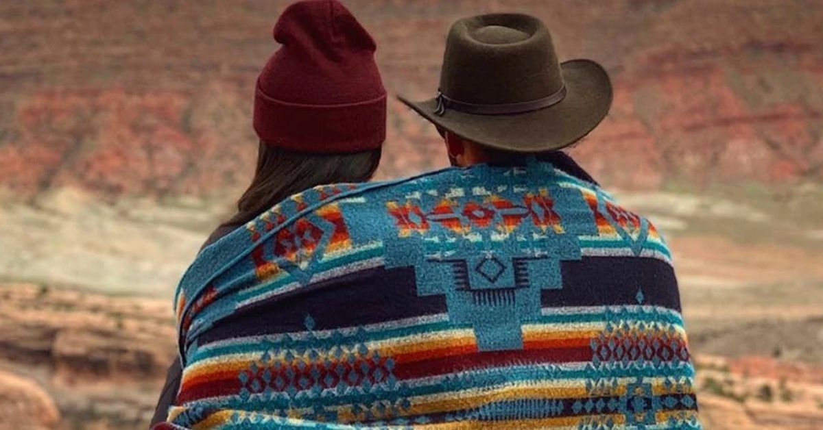 The Beauty of Southwestern Blanket Design | Ecuadane