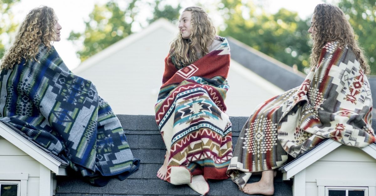 The Best Colors and Patterns for Artisan Blankets | Ecuadane
