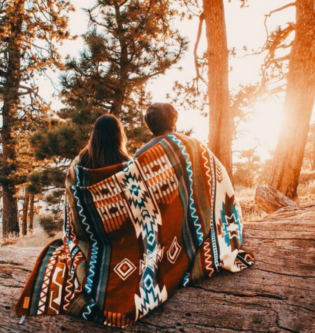 Artisan-Made Queen-Sized Blanket - Antisana Earth