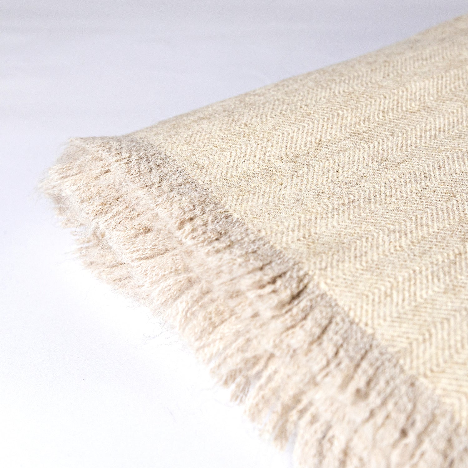 Chevron Herringbone Throw Blanket - Natural