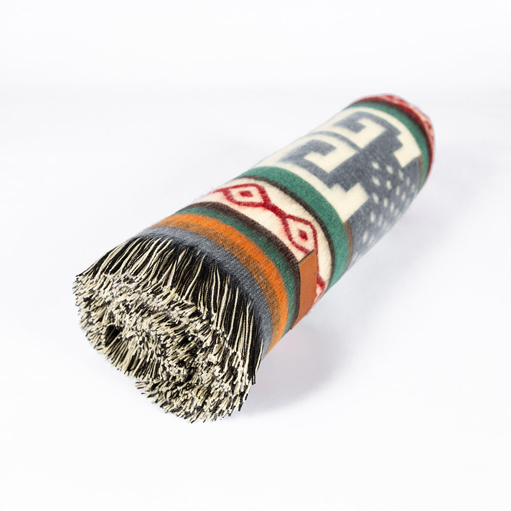 Artisan Woven Southwestern Throw - Sumaco Wave