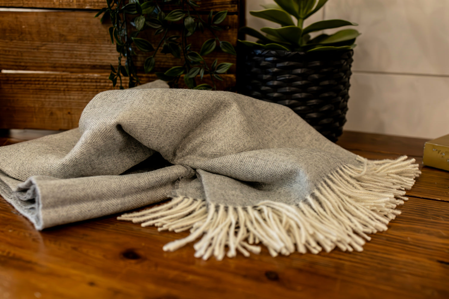 Alpaca Wool Blanket - Cordillera Volcano