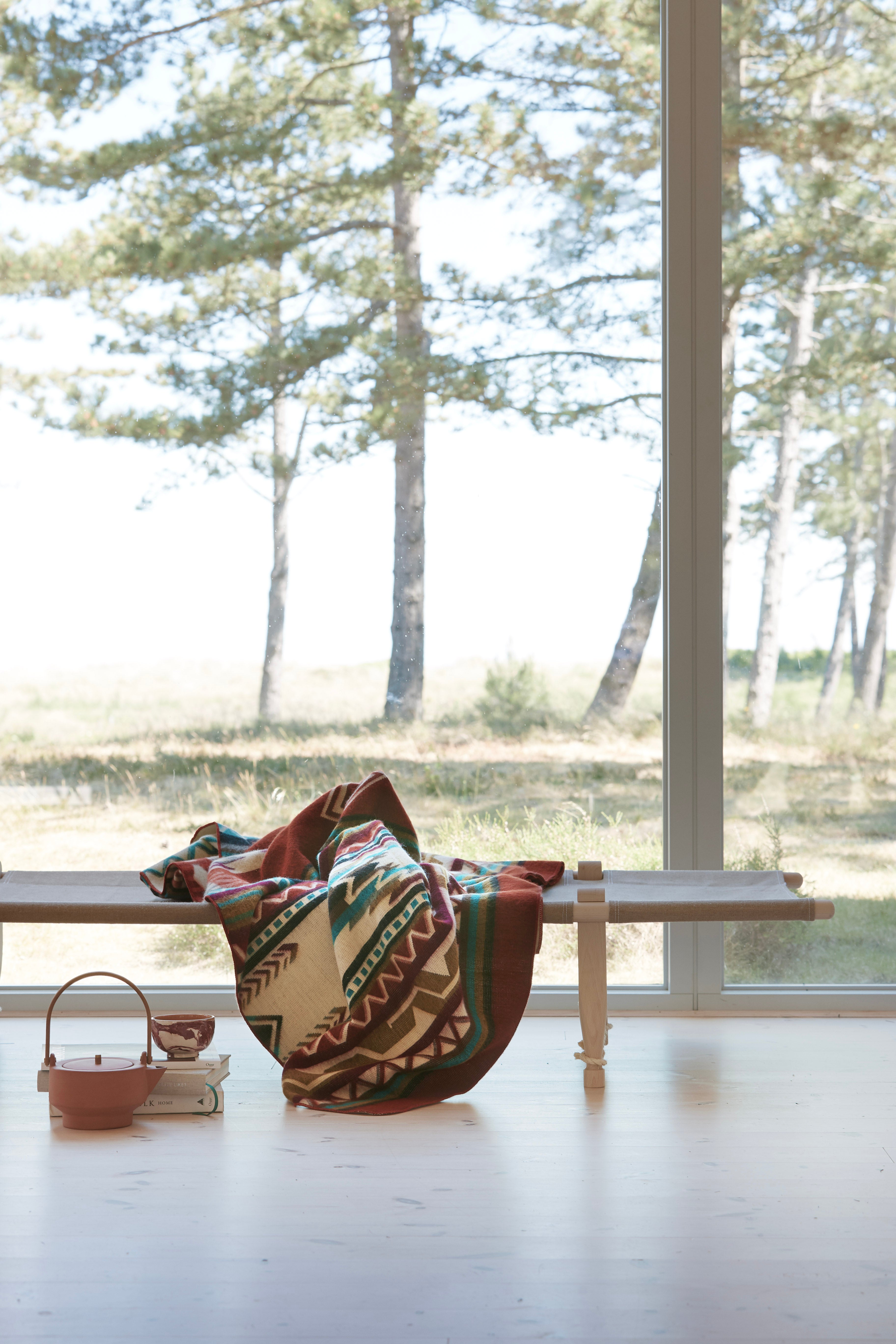 Artisan-Made Queen-Sized Blanket - Antisana Earth